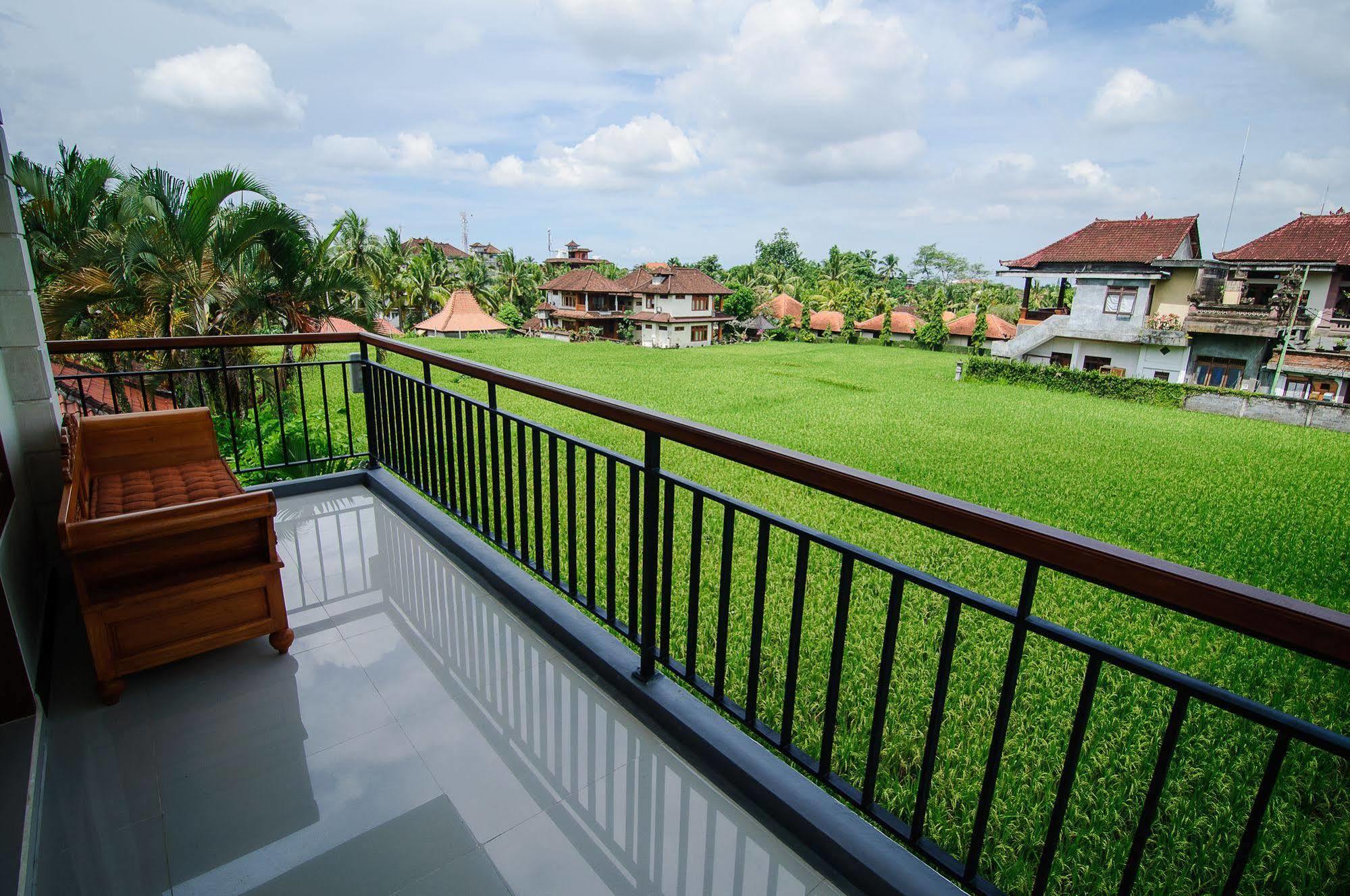 Puji And Casa de hóspedes Ubud