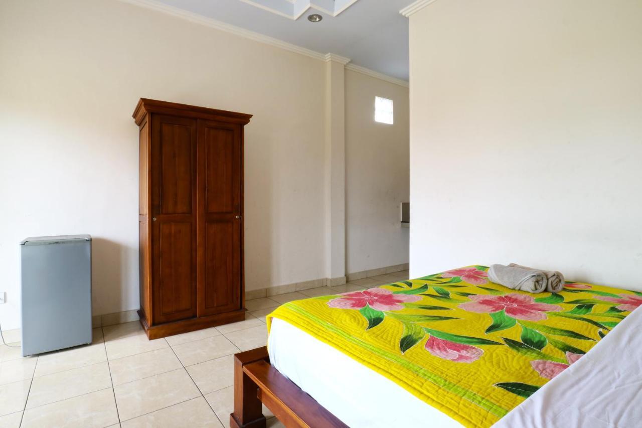 Puji And Guest house