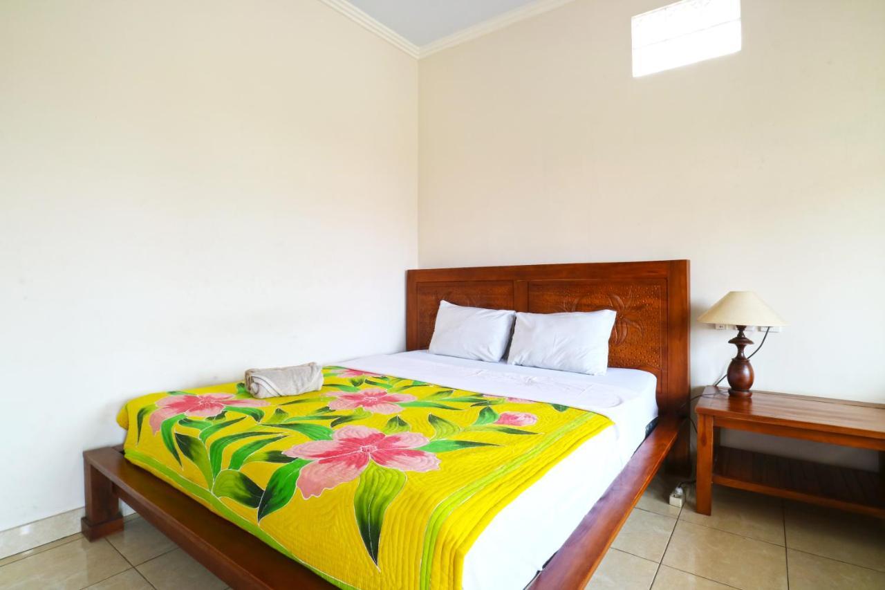 Puji And Guest house